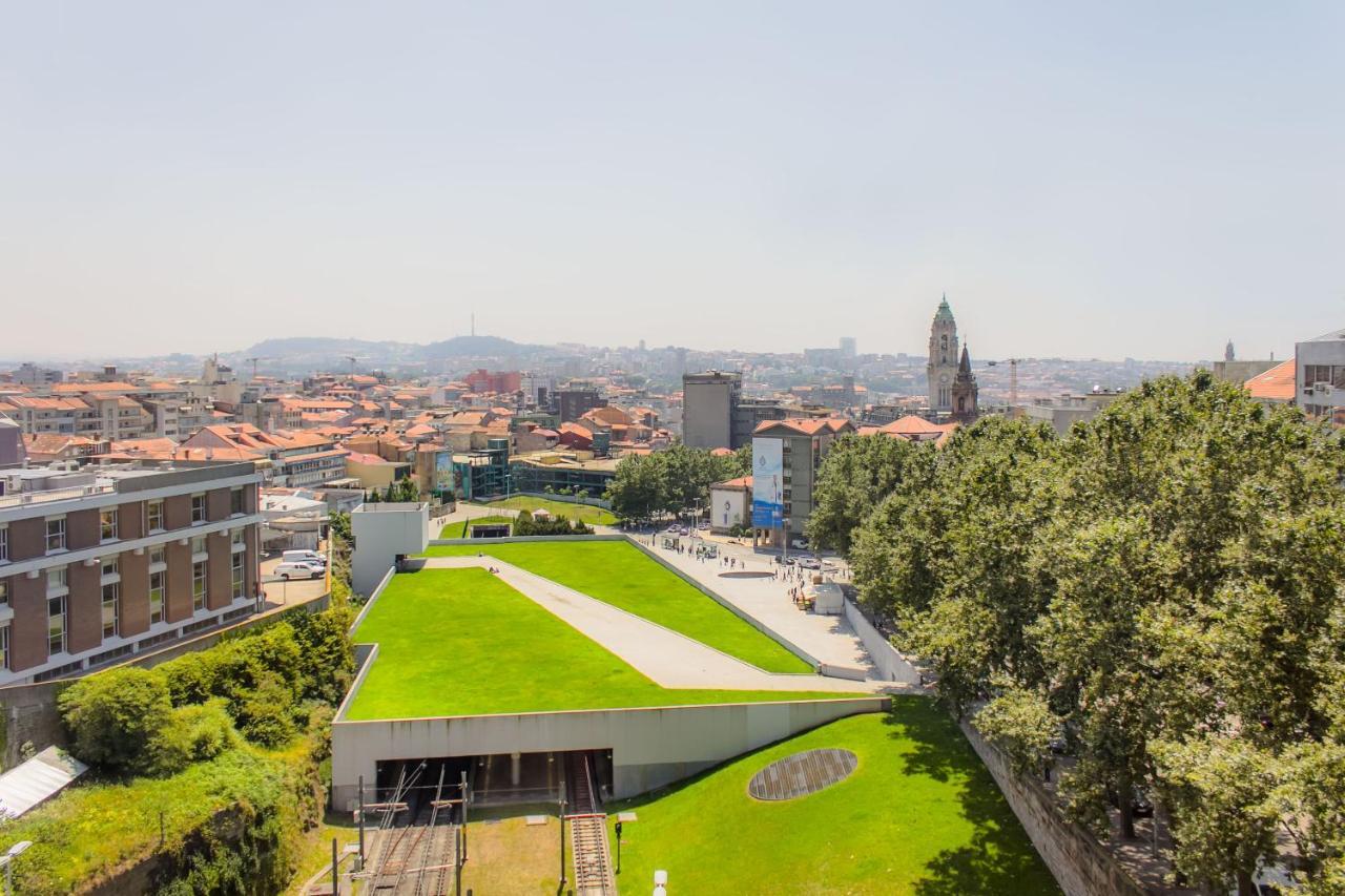 Trindade Flat With A Great View Apartment Porto Exterior photo